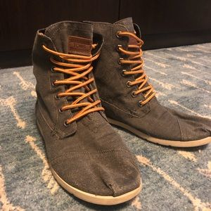 Toms utility boots